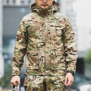 Elevate Your Outdoor Adventures with Our Men's Fashion Camouflage Outdoor Jacket