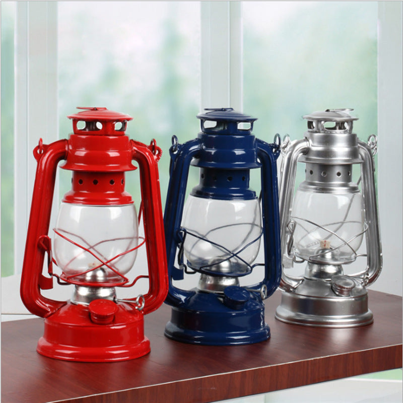 Retro Iron Portable Kerosene Camping Lantern