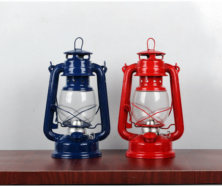 Retro Iron Portable Kerosene Camping Lantern