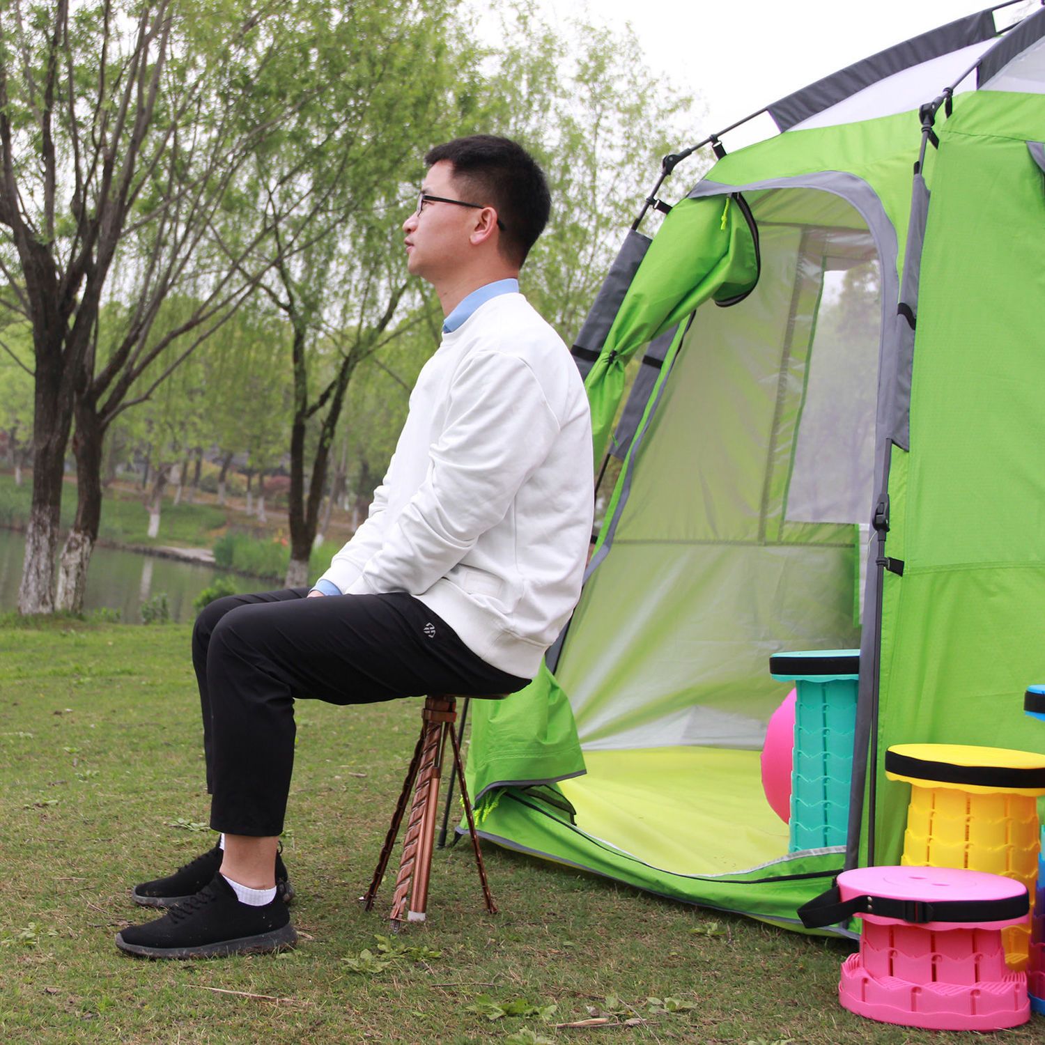 Multifunctional Foldable Trekking Pole Stool